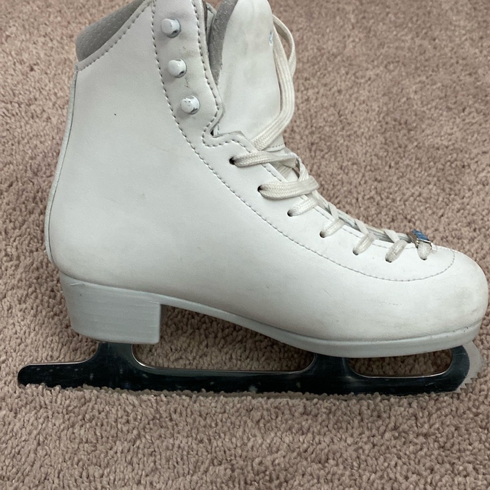 Riedell Topaz Girls Figure Skates Size J2 - Picture 7 of 15